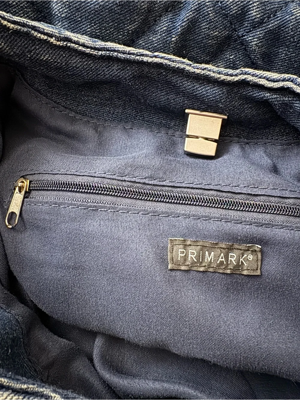 Quilted Denim Hobo Bag - Blue
